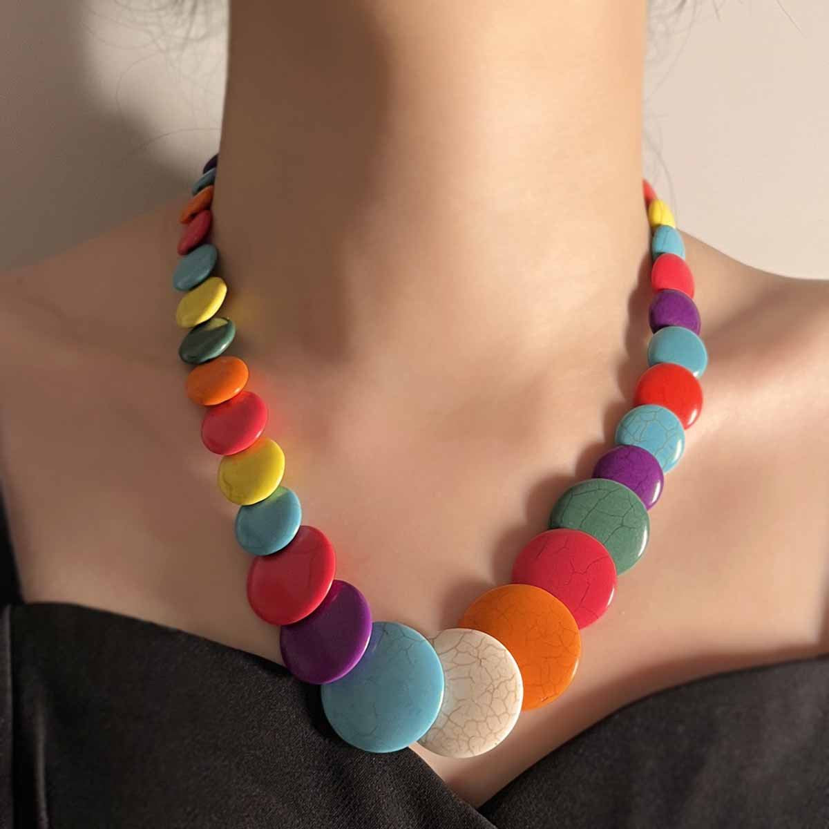 Zarte handwerkliche Halskette