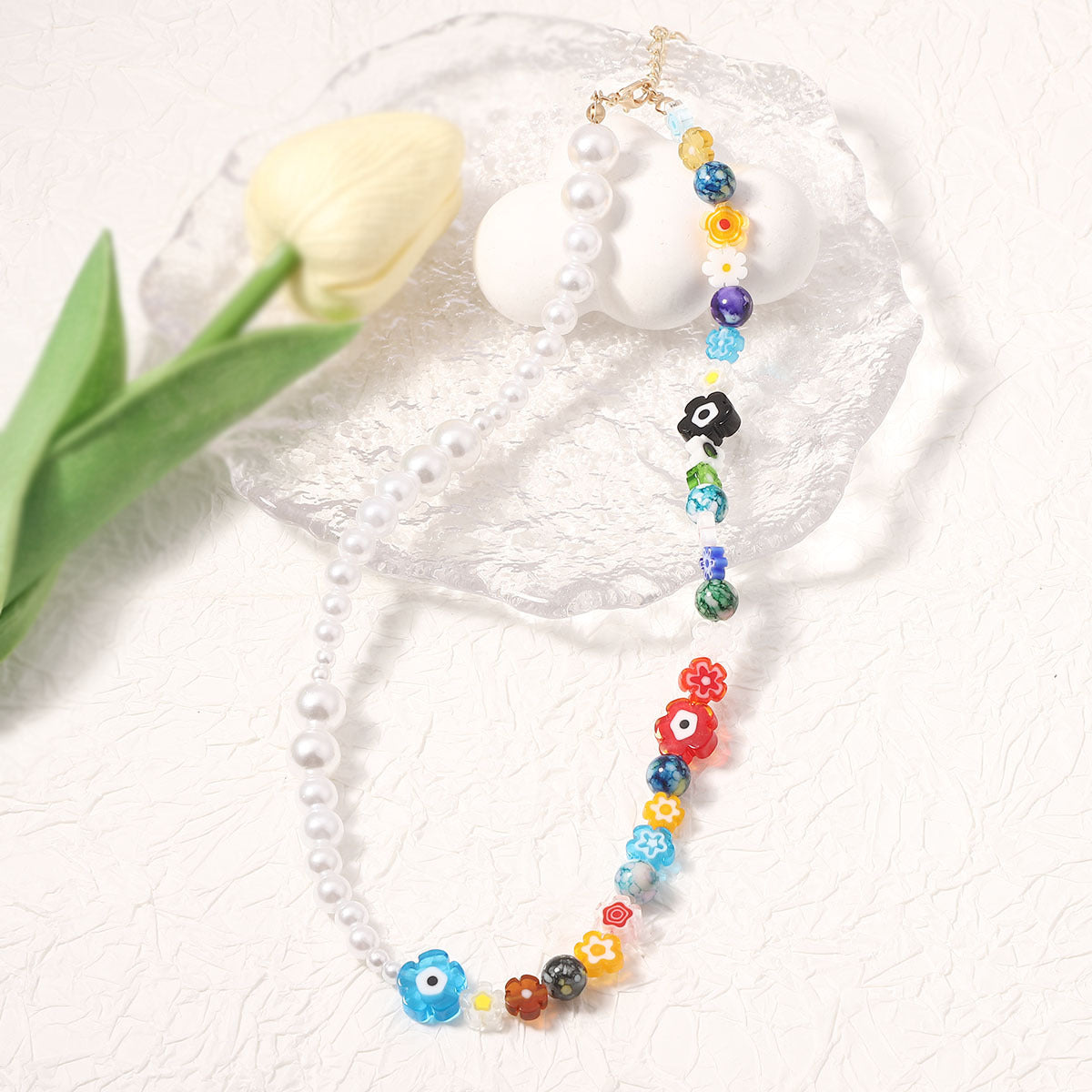 Zarte handwerkliche Perlen Halskette