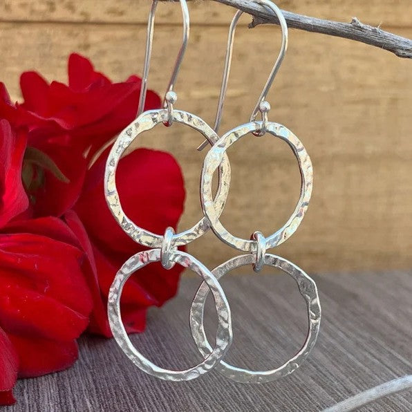 Atemberaubende Ohrring für den Alltag