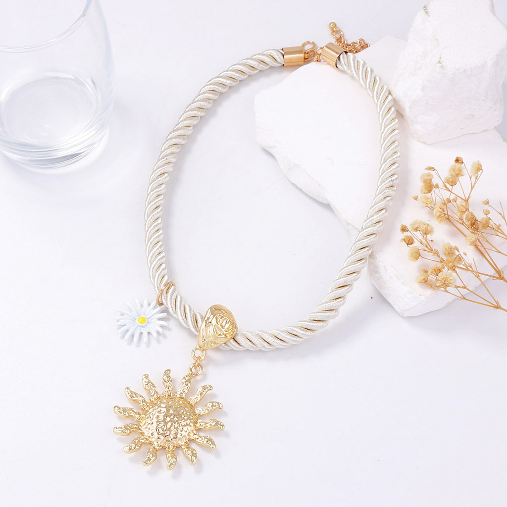 Atemberaubende Halskette für den Alltag