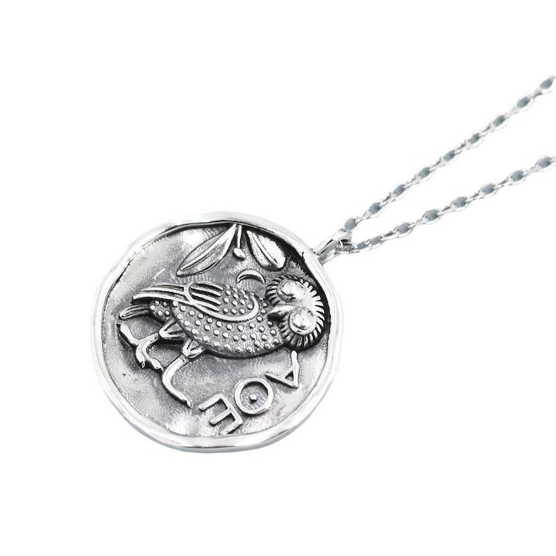 Zarte handwerkliche Halskette