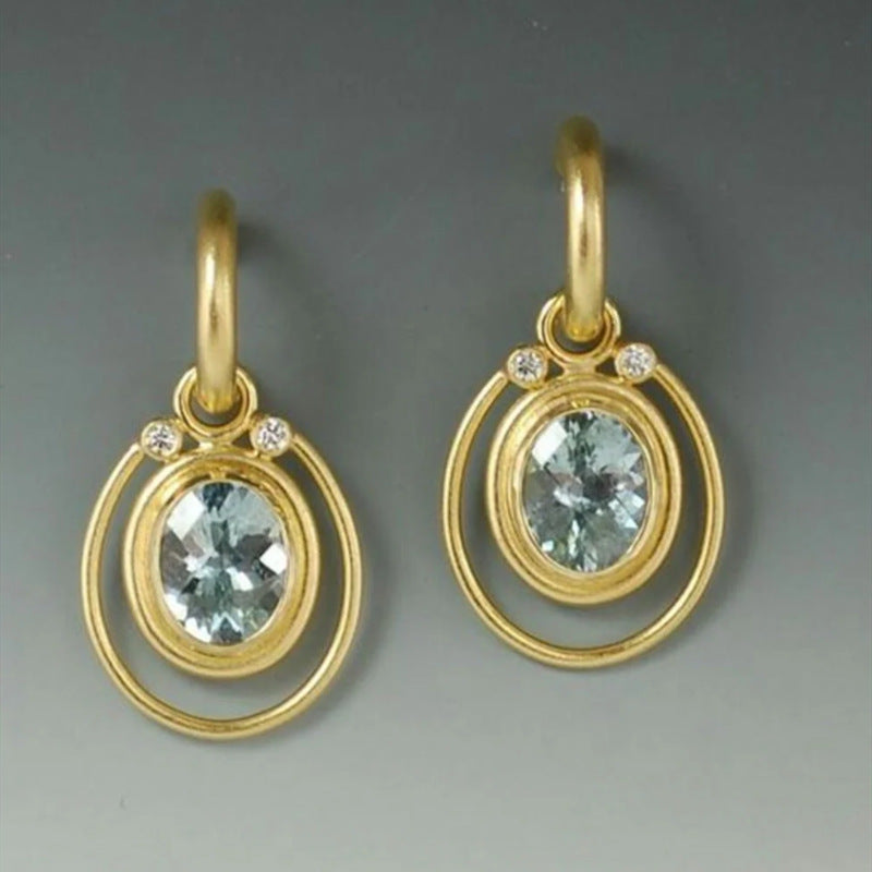 Charmante Gold Ohrring für jeden Anlass