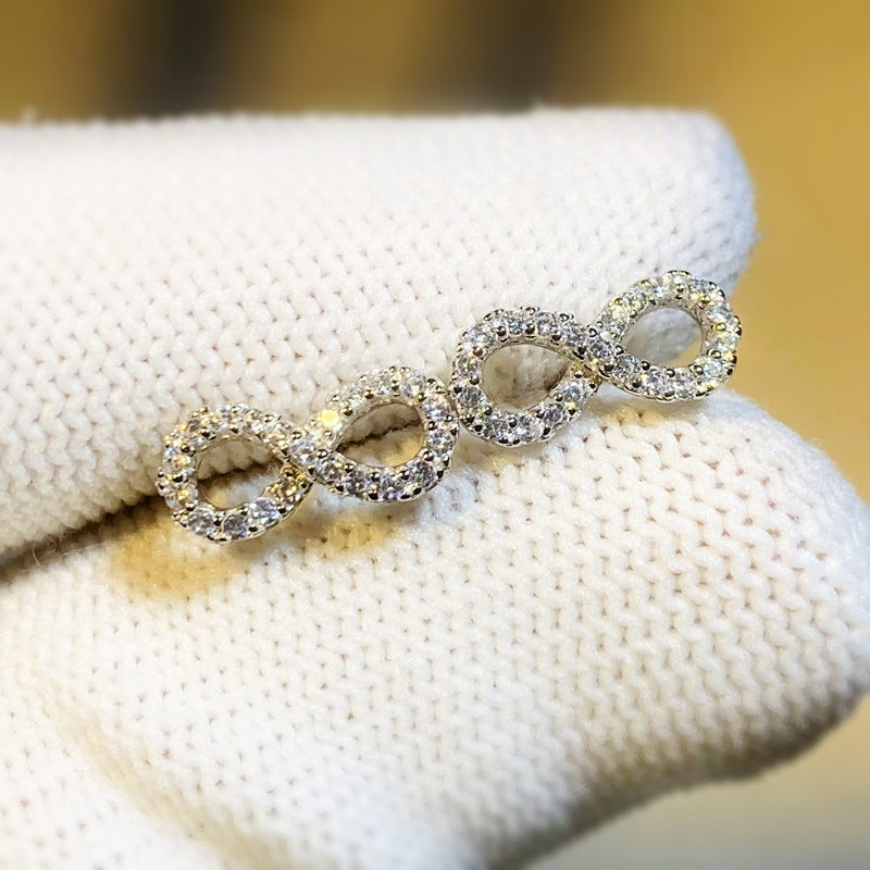 Atemberaubende Ohrring für den Alltag