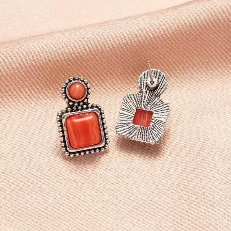 Schöne Ohrring mit einzigartigem Stil