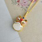 Zarte handwerkliche Halskette