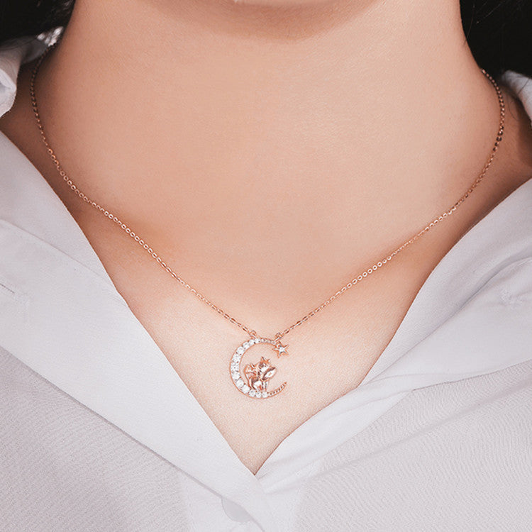 Schöne Halskette mit einzigartigem Stil