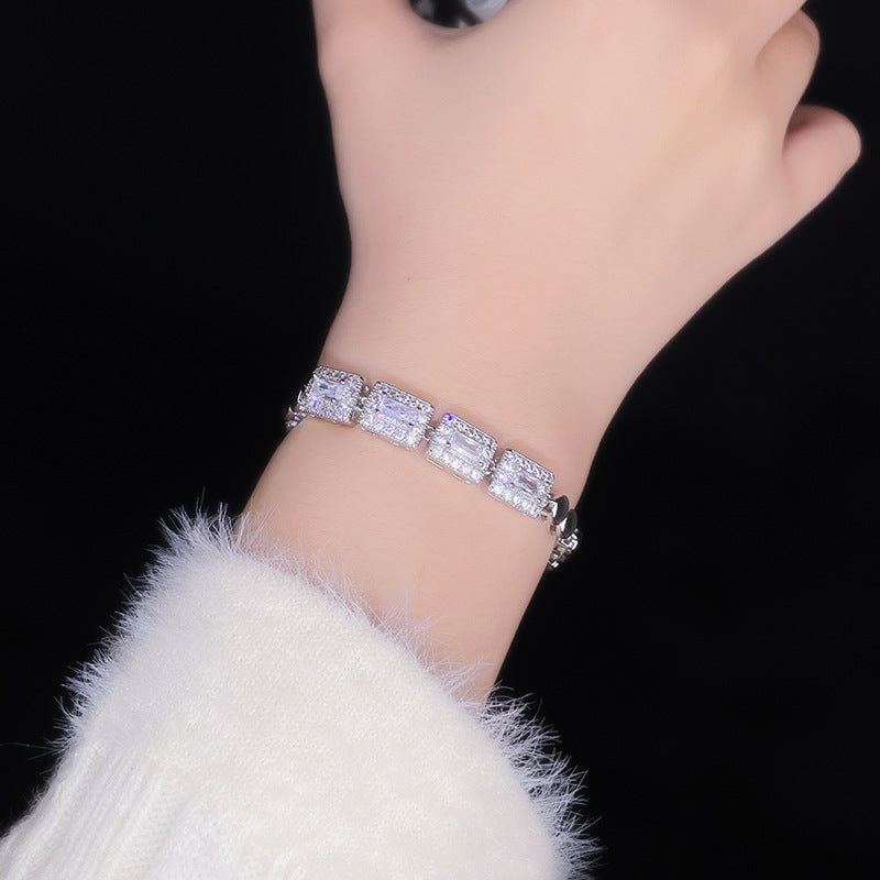 Klassische Armband mit zeitloser Eleganz