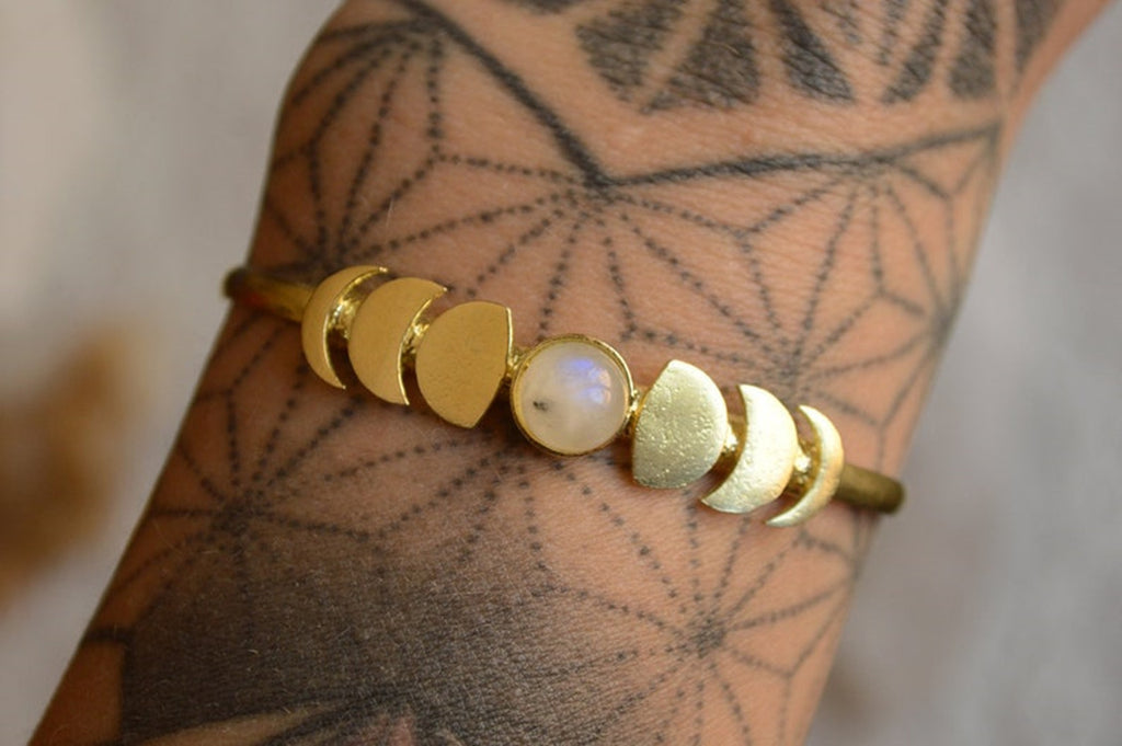 Zarte handwerkliche Gold Armband