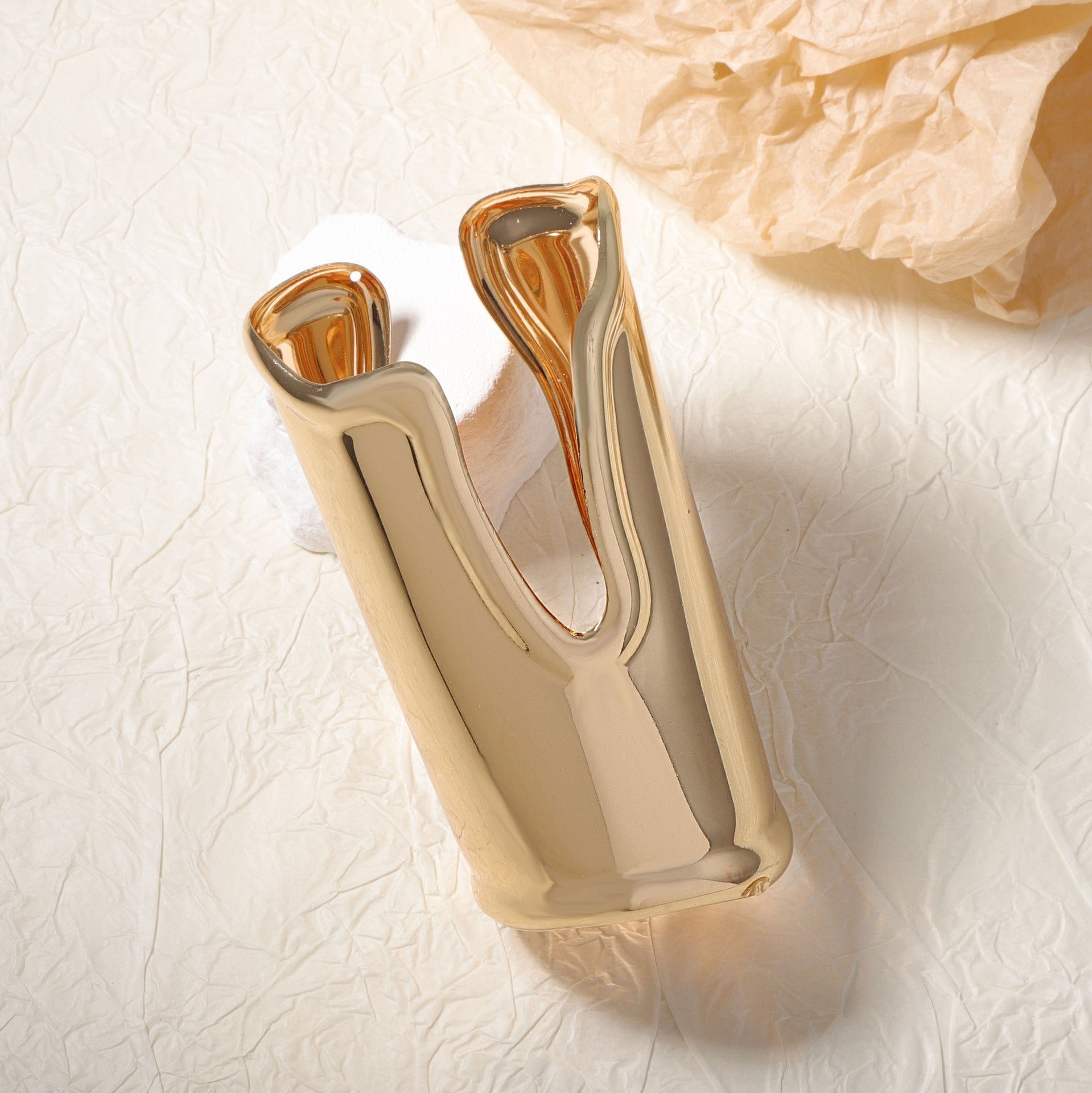 Schöne Armband mit einzigartigem Stil