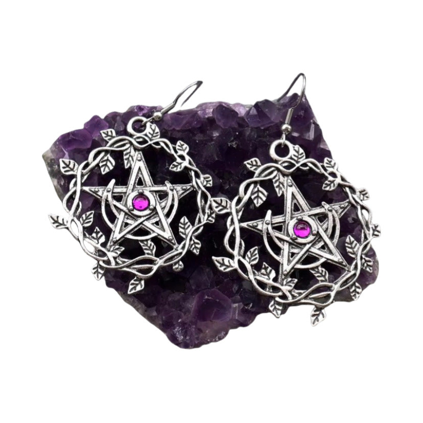 Zarte handwerkliche Ohrring