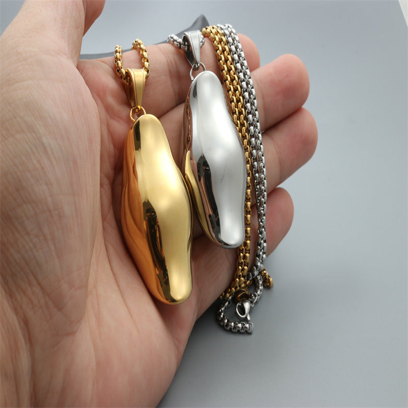 Schöne Halskette mit einzigartigem Stil