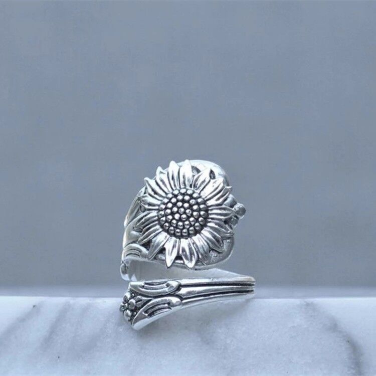 Schöne Silber Ring mit einzigartigem Stil