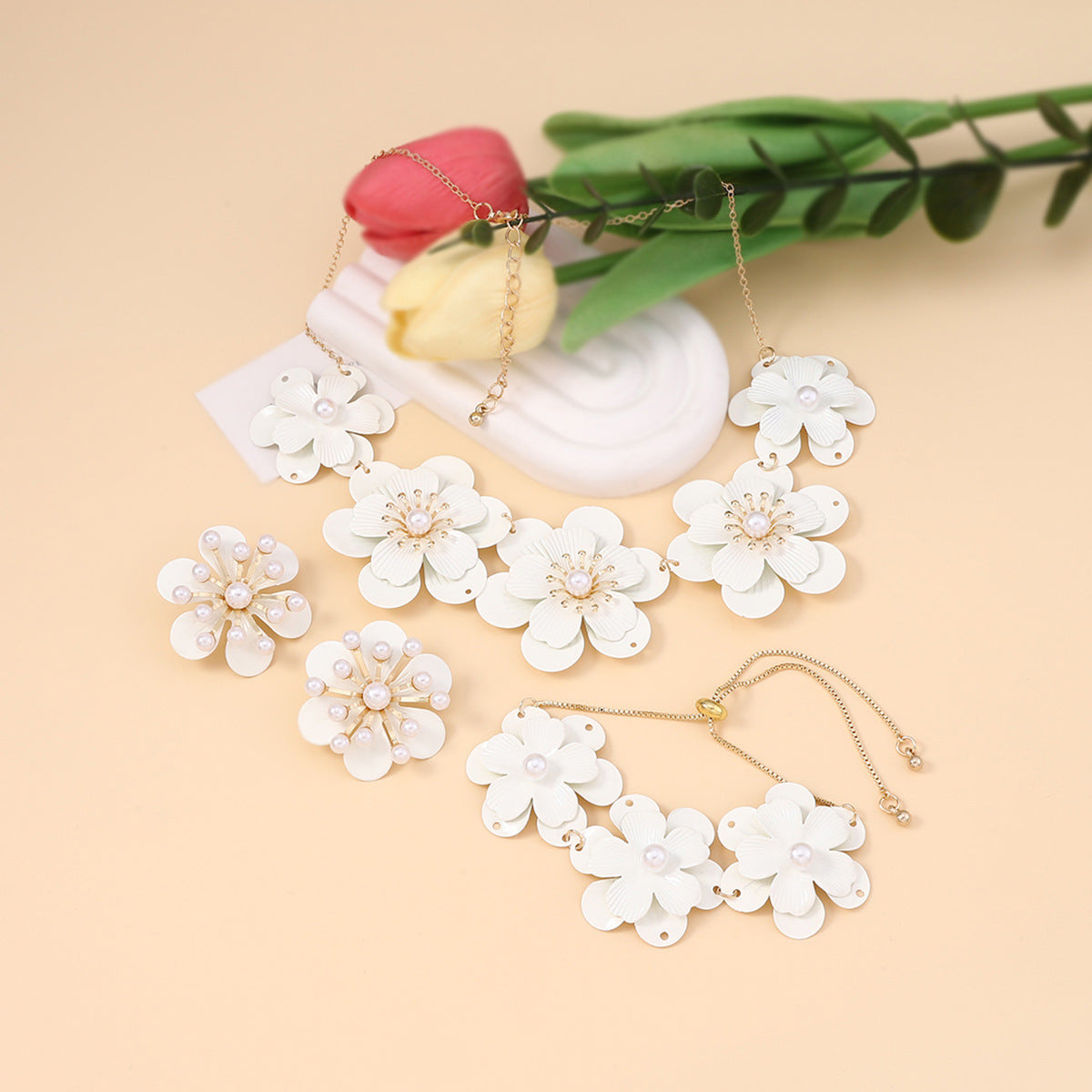 Zarte handwerkliche Perlen Halskette