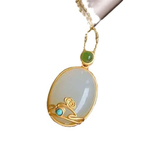 Schöne Halskette mit einzigartigem Stil