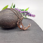 Zarte handwerkliche Halskette