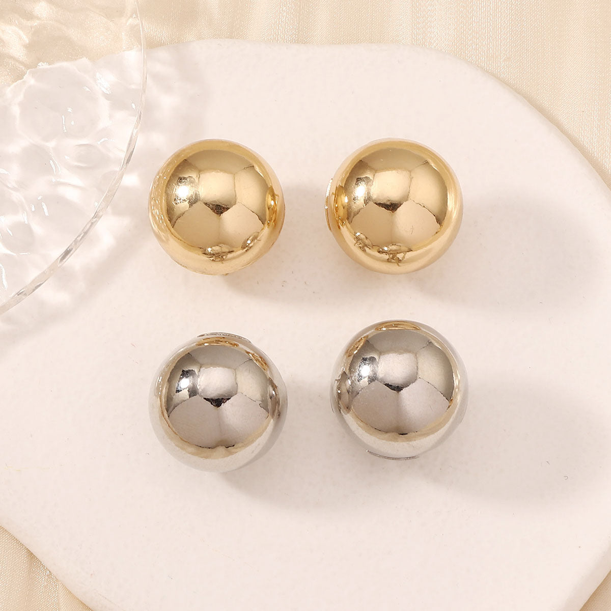 Atemberaubende Ohrring für den Alltag