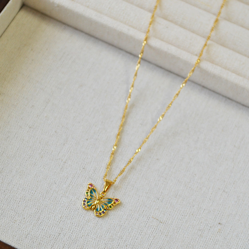 Schöne Halskette mit einzigartigem Stil