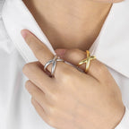 Zarte handwerkliche Ring