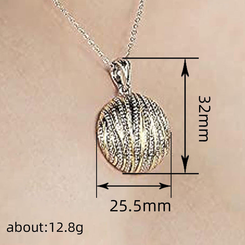 Zarte handwerkliche Halskette