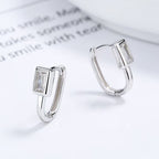 Zarte handwerkliche Ohrring