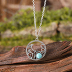 Schöne Halskette mit einzigartigem Stil