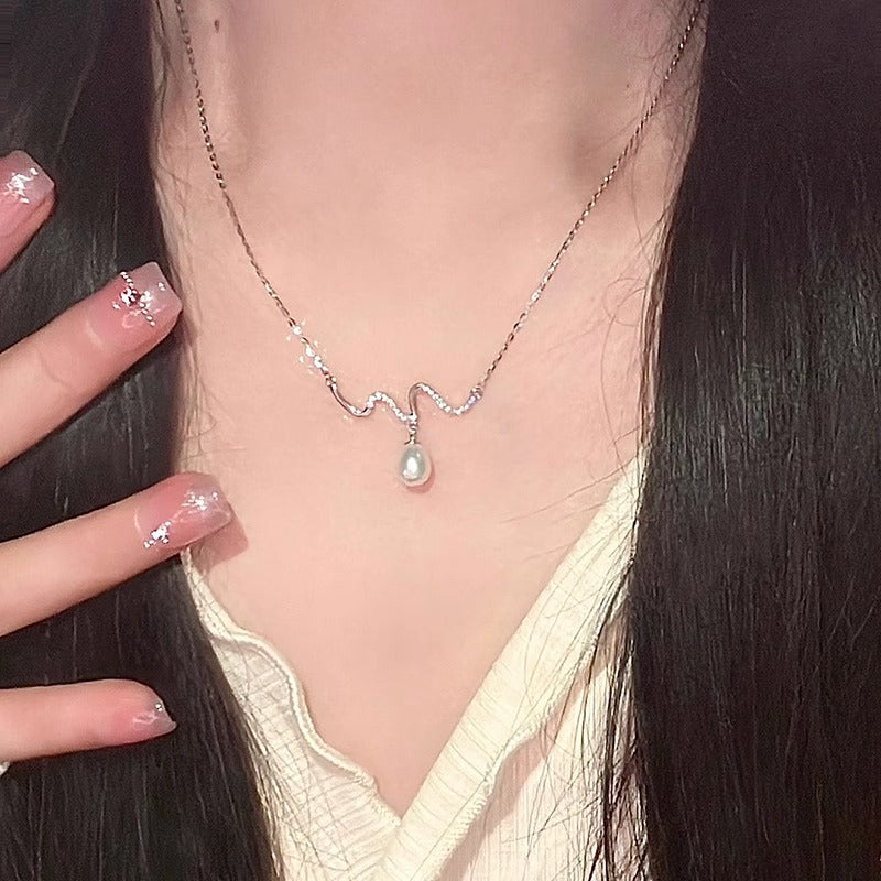 Charmante Perlen Halskette für jeden Anlass