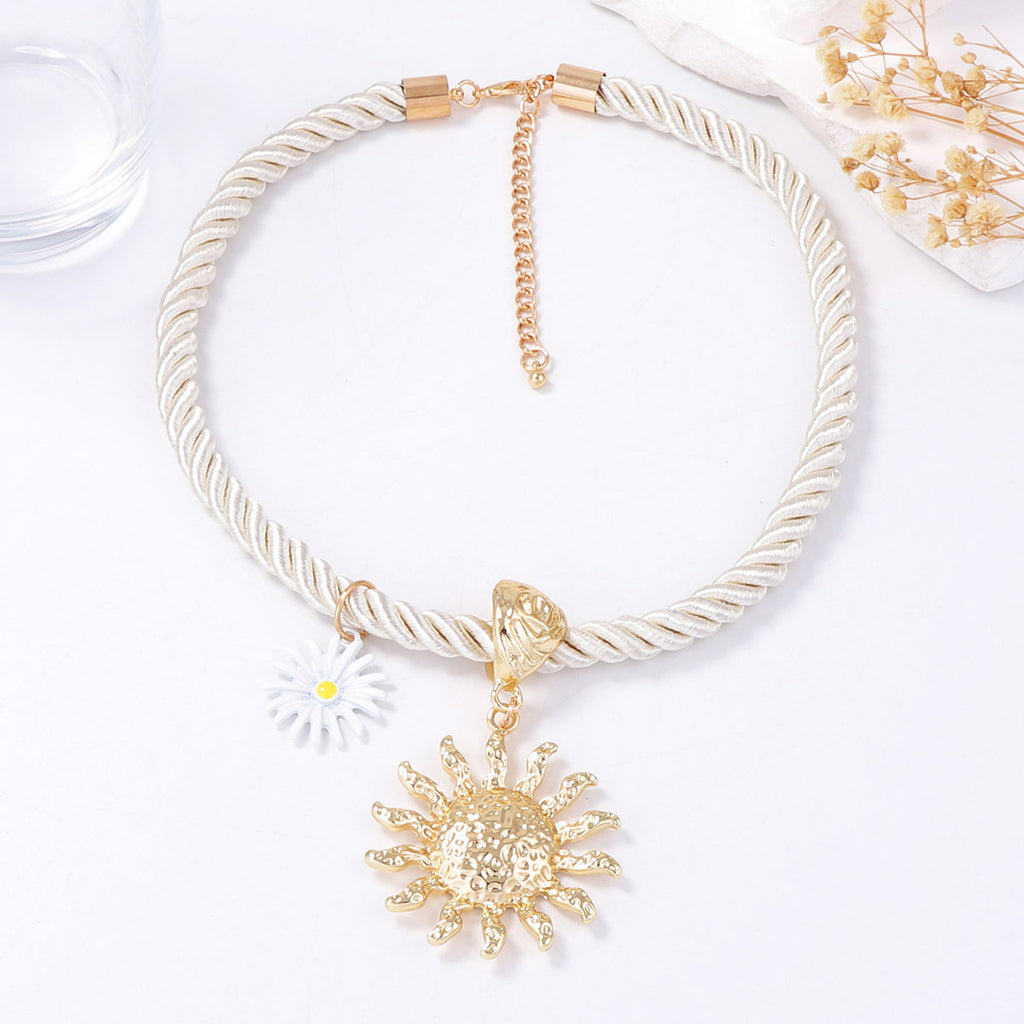 Atemberaubende Halskette für den Alltag