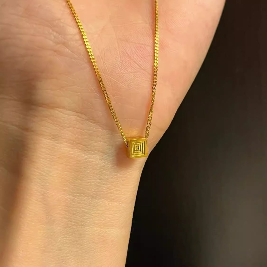 Atemberaubende Gold Halskette für den Alltag