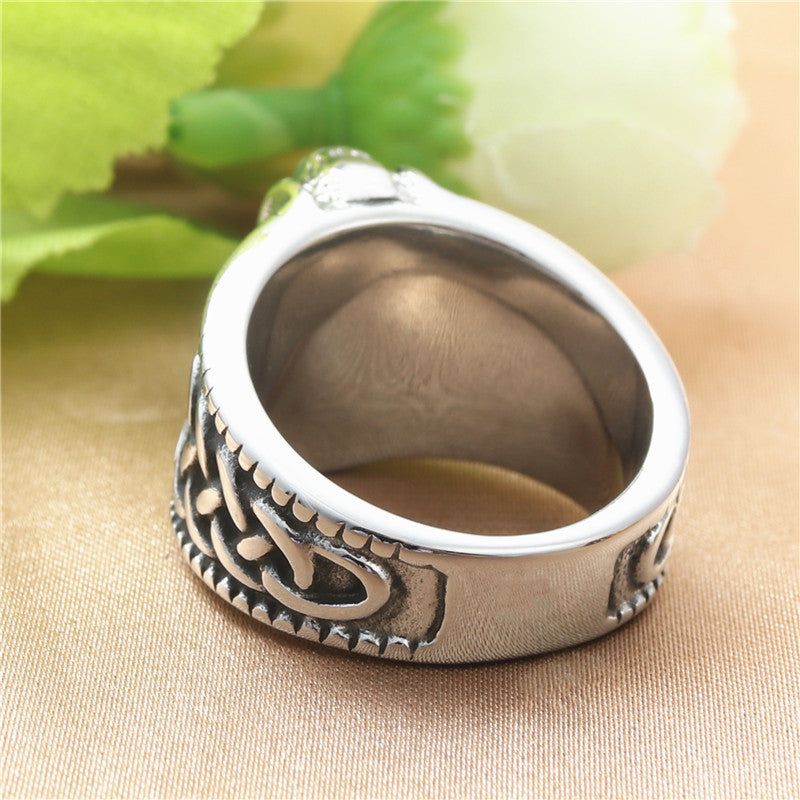 Schöne Ring mit einzigartigem Stil