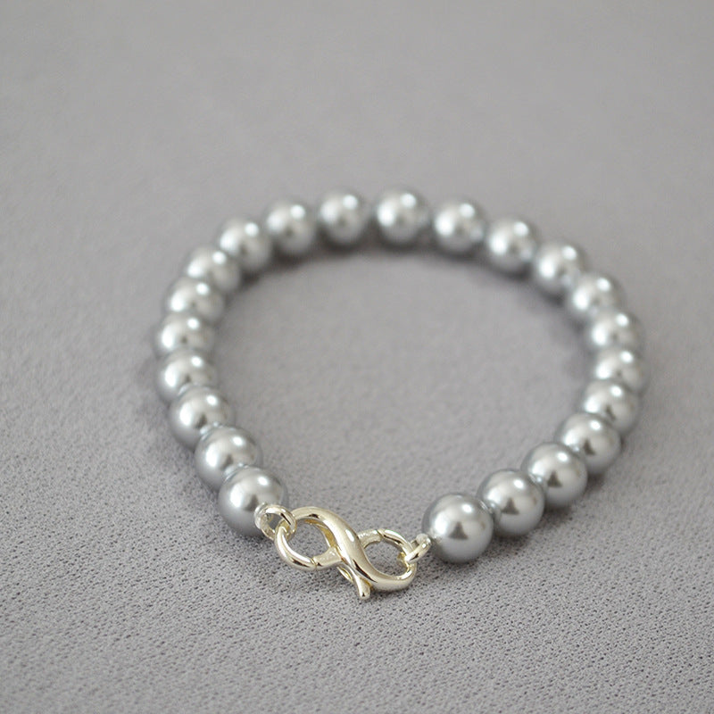 Schöne Perlen Halskette mit einzigartigem Stil