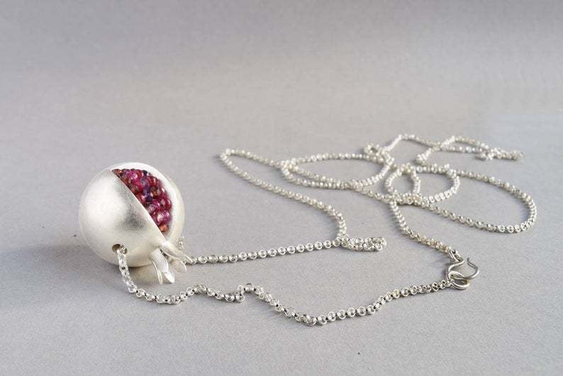 Elegante Halskette für jeden Anlass