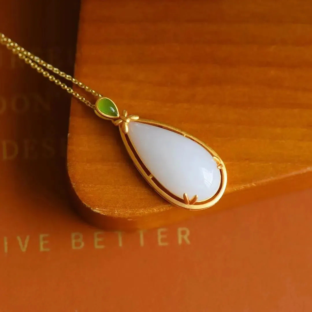 Schöne Silber Halskette mit einzigartigem Stil