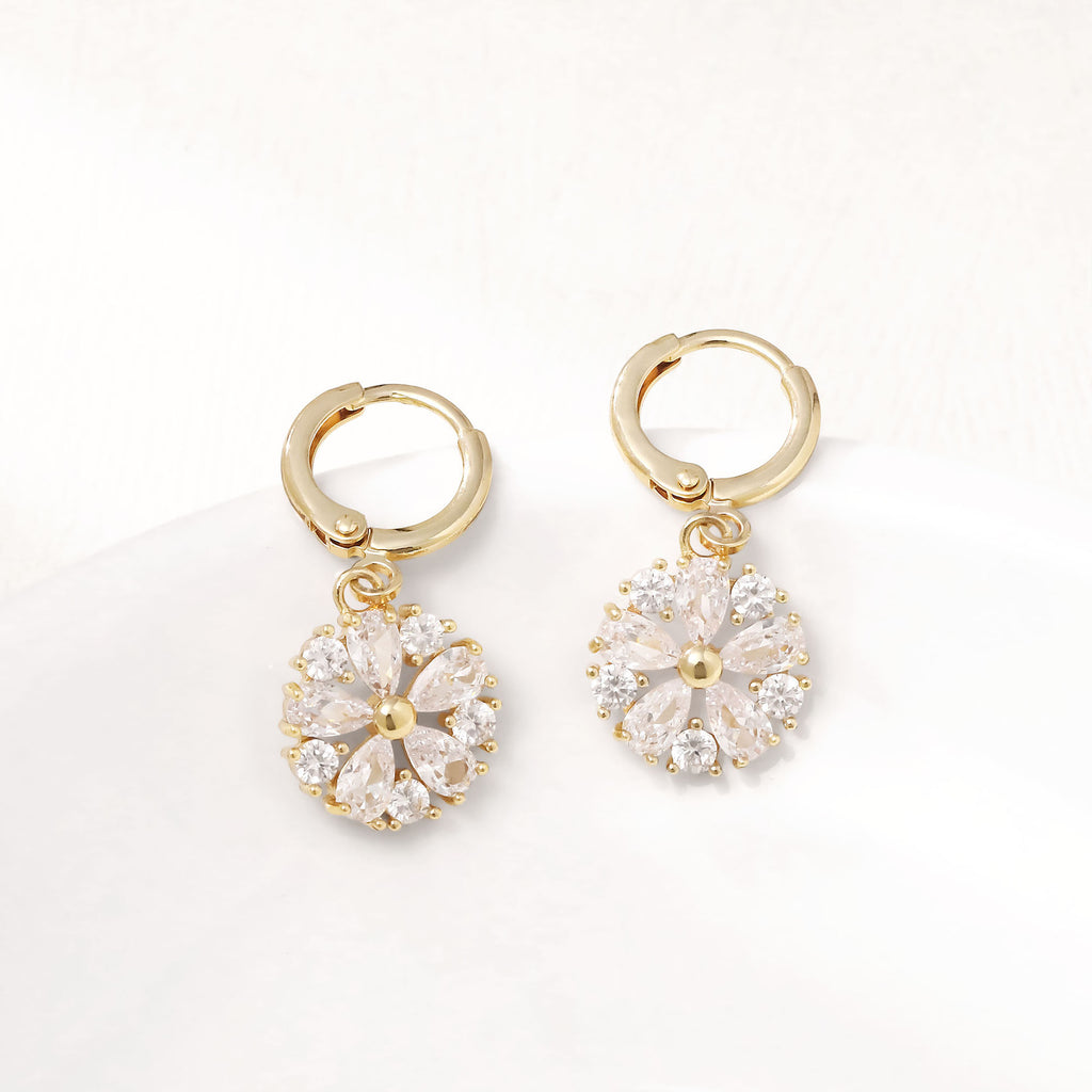 Atemberaubende Ohrring für den Alltag