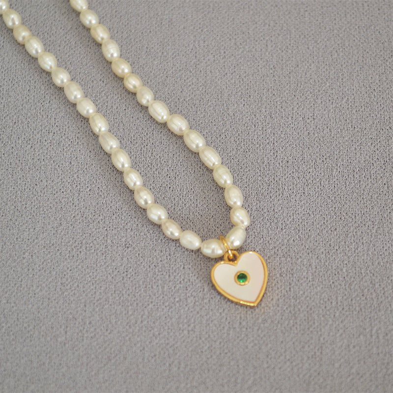 Zarte handwerkliche Perlen Halskette