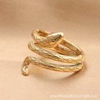 Zarte handwerkliche Ring