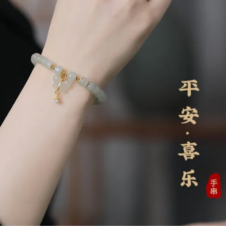 Klassische Perlen Armband mit zeitloser Eleganz