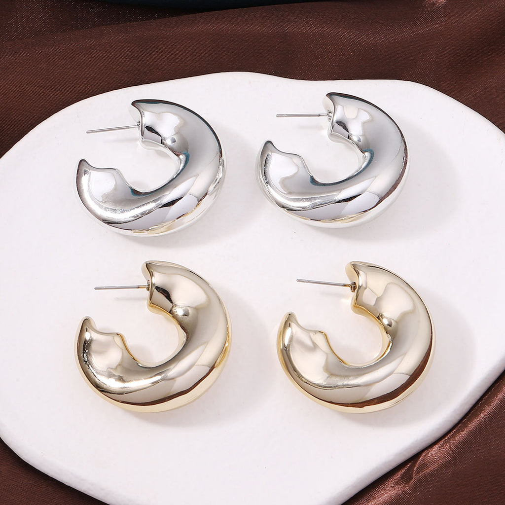 Atemberaubende Ohrring für den Alltag