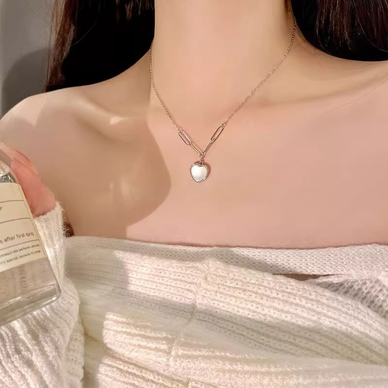 Zarte handwerkliche Perlen Halskette