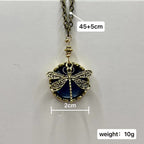 Schöne Halskette mit einzigartigem Stil