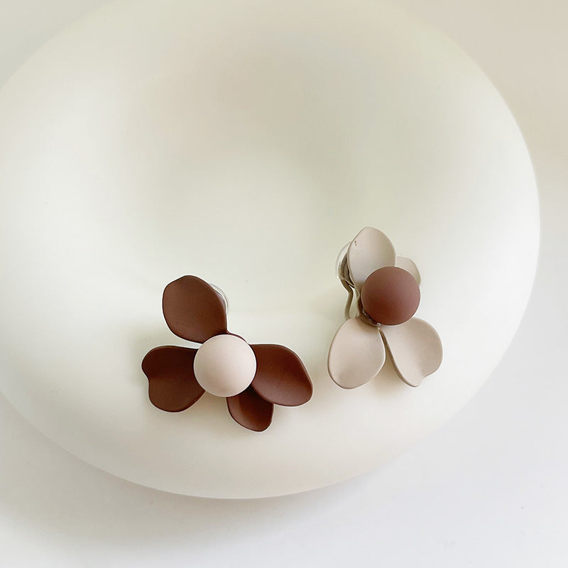 Atemberaubende Ohrring für den Alltag