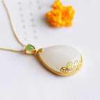 Schöne Gold Halskette mit einzigartigem Stil