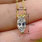 Schöne Halskette mit einzigartigem Stil