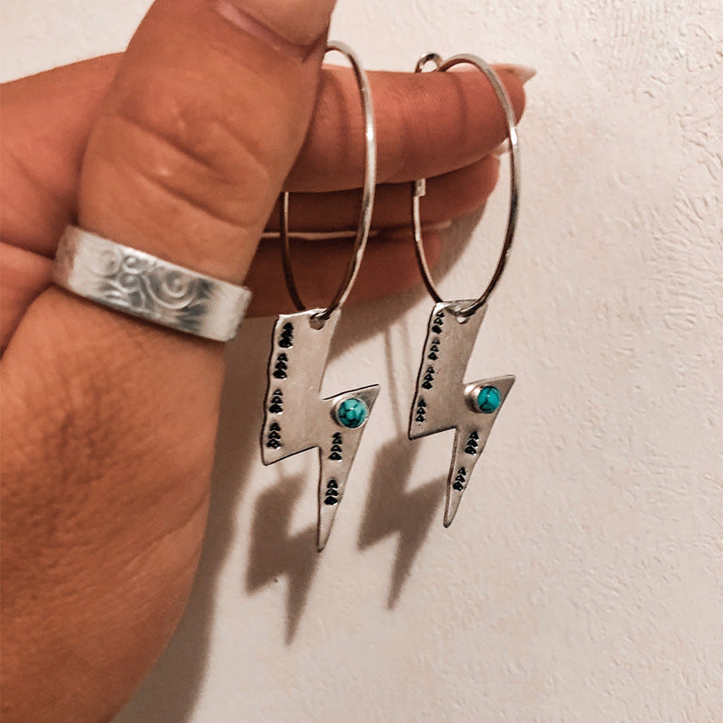 Atemberaubende Ohrring für den Alltag