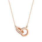 Schöne Gold Halskette mit einzigartigem Stil