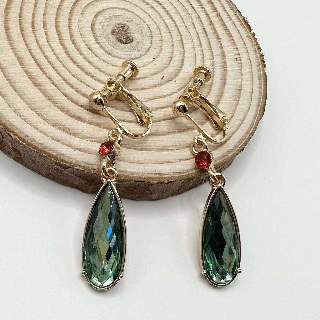 Schöne Ohrring mit einzigartigem Stil