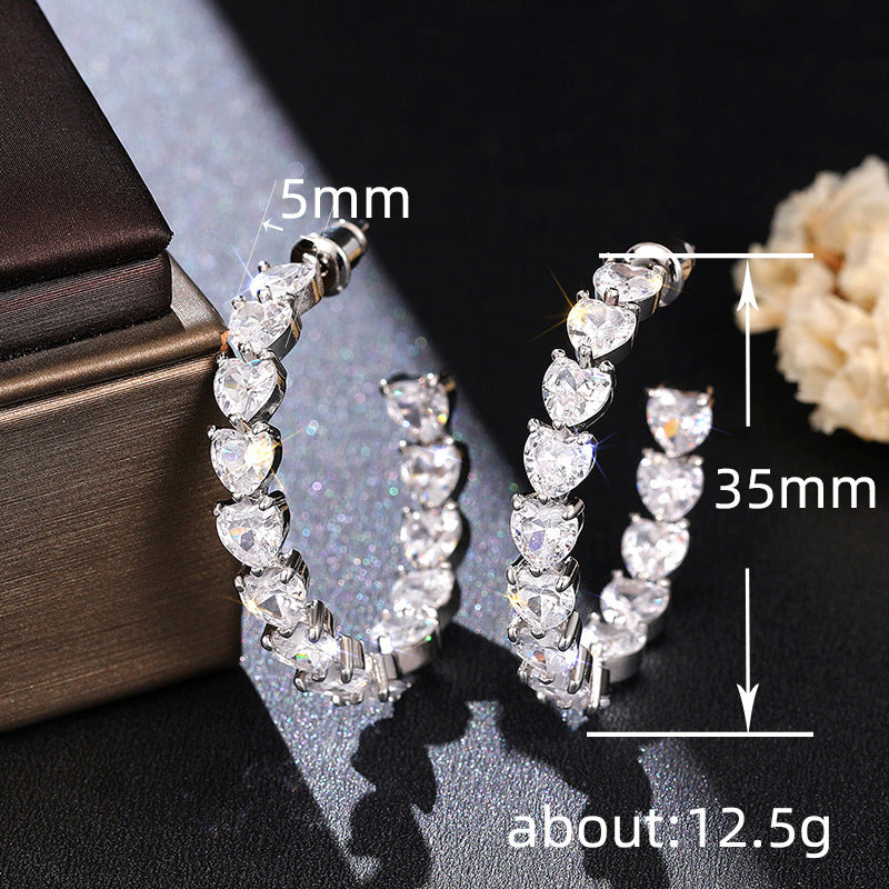 Atemberaubende Ohrring für den Alltag