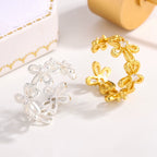 Zarte handwerkliche Ring