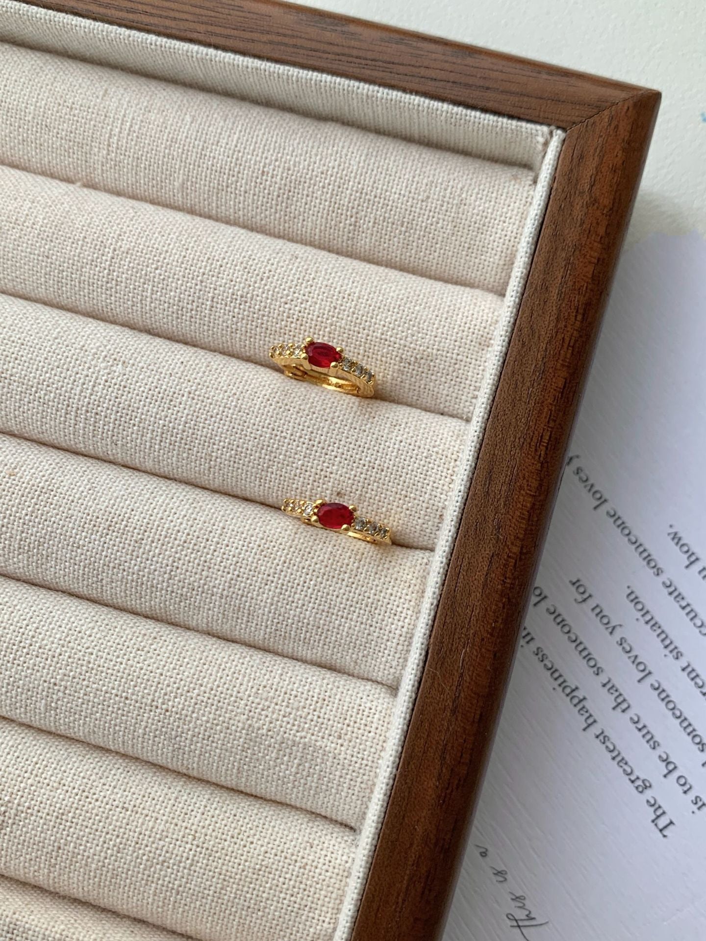 Atemberaubende Ohrring für den Alltag