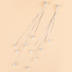 Zarte handwerkliche Ohrring