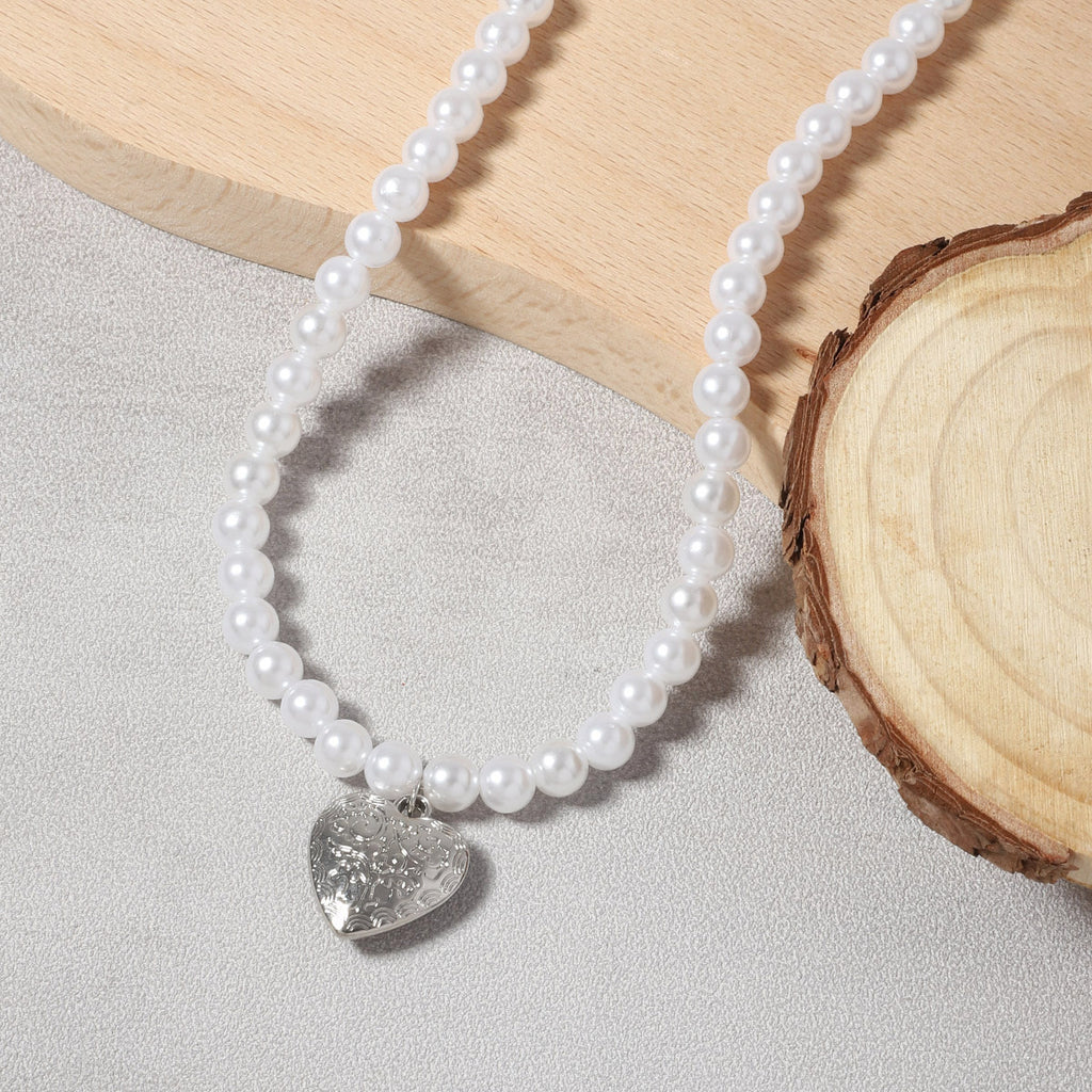 Schöne Silber Halskette mit einzigartigem Stil